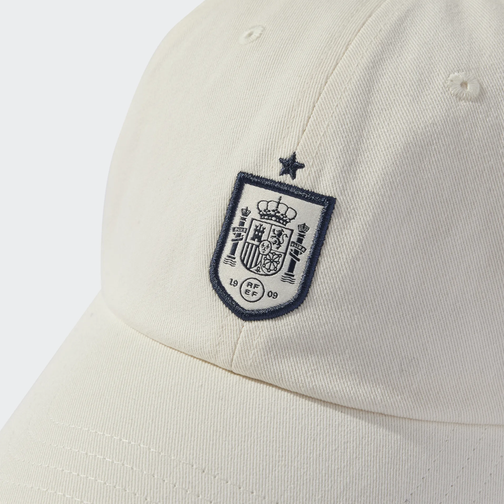 WHITE RFEF CAP