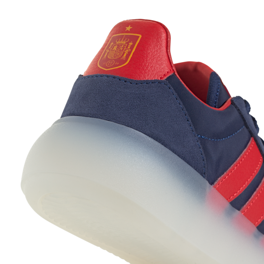 BREAKNET 3.0 Football Boot