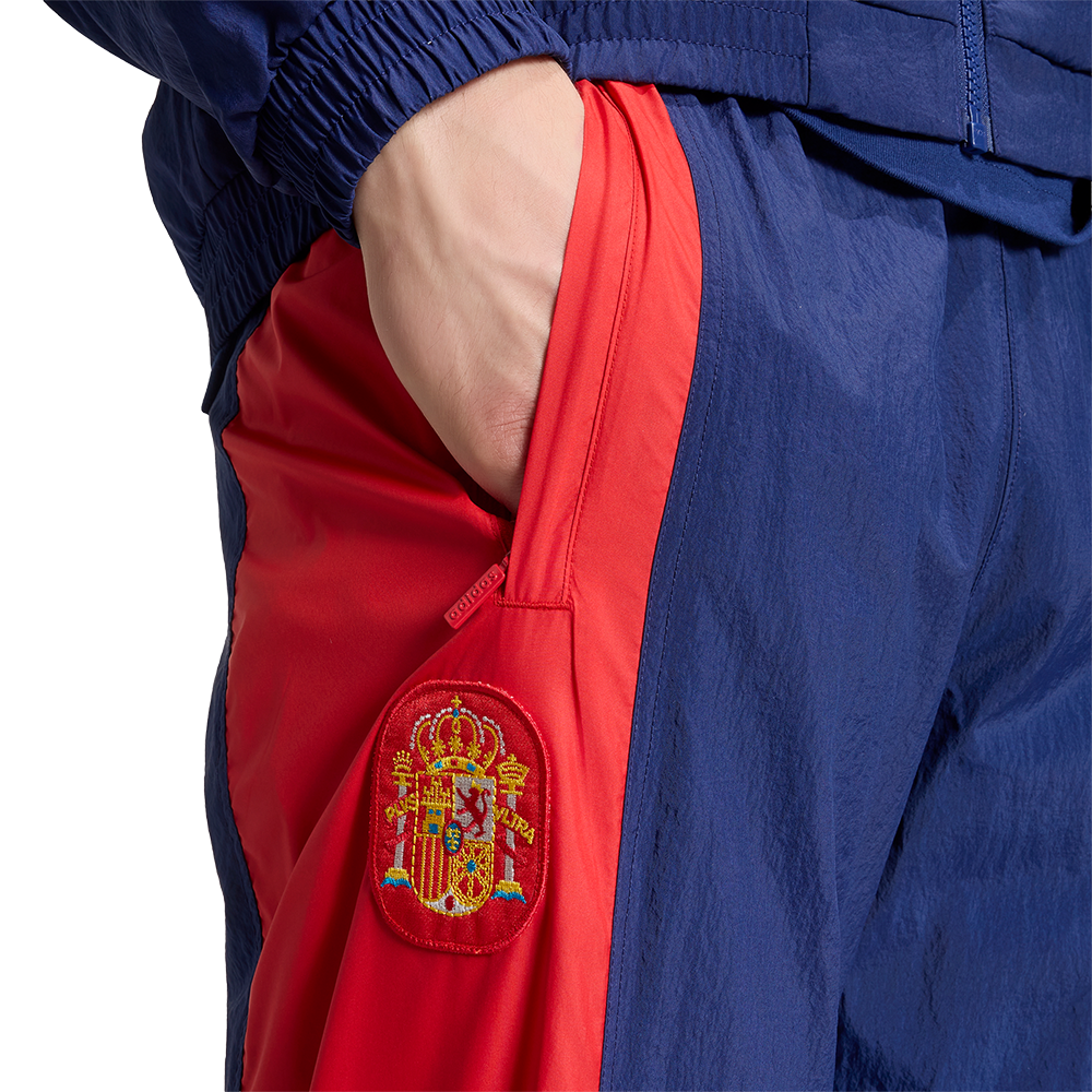 Pantalón retro EQT de España
